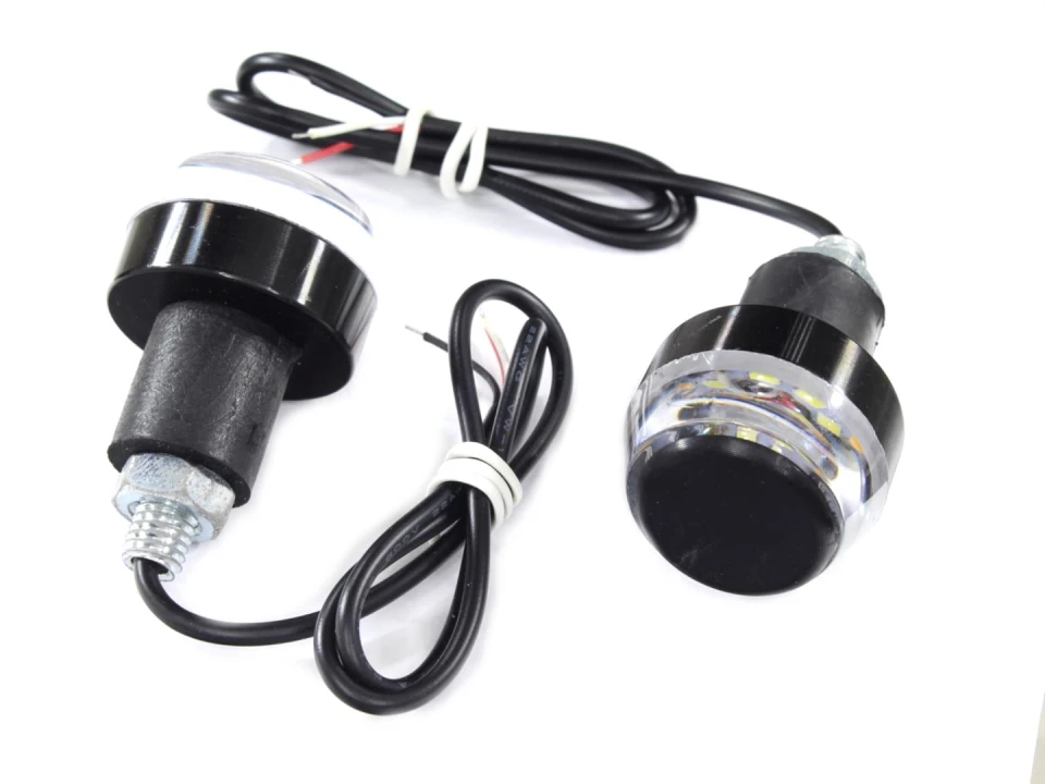 jaszmotor_webshop_kormanyveg_lampa_led-es_(feher)_-_mr