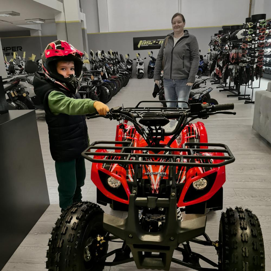 A quad bike for your child. Why is it a great Christmas gift?