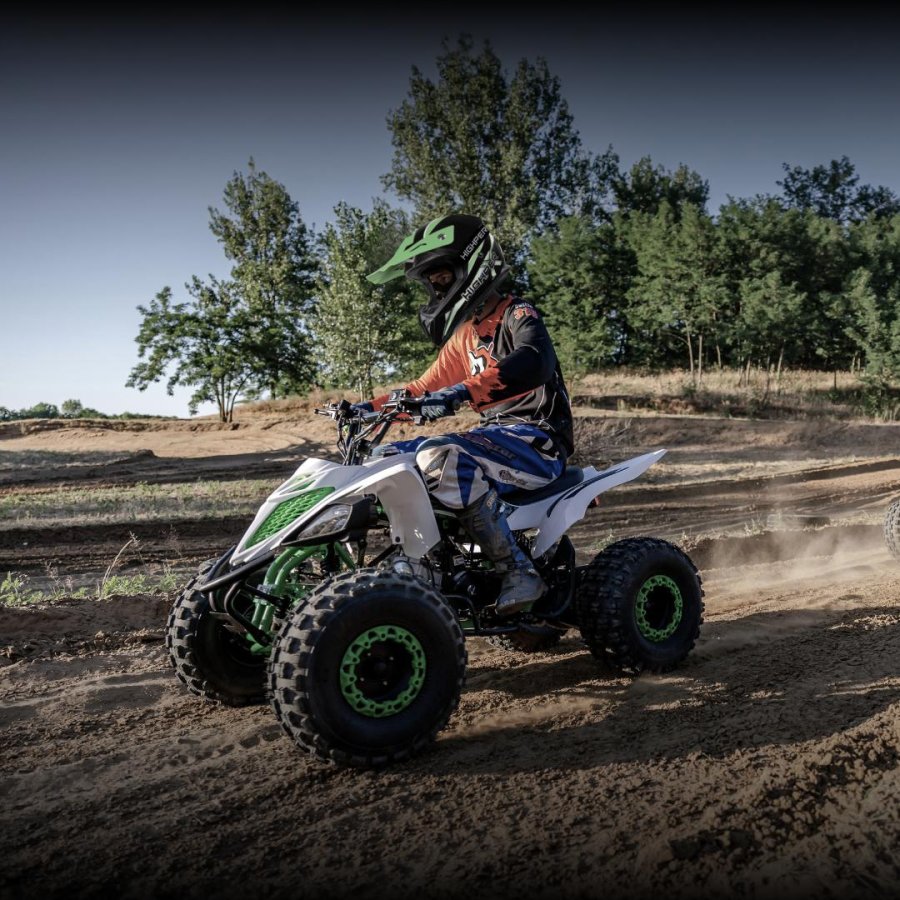 Új akció a Jász-Motornál: a sisakra most nem lesz gondod!