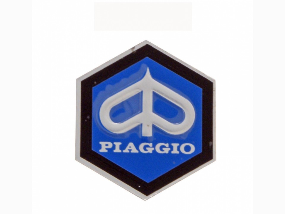 jaszmotor_webshop_piaggio_emblema_31mm_(rms)