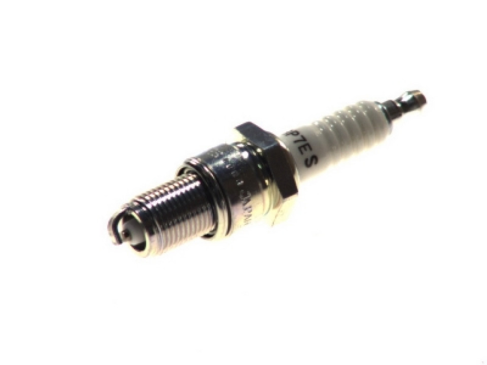 jaszmotor_webshop_gyertya_ngk_bp7es