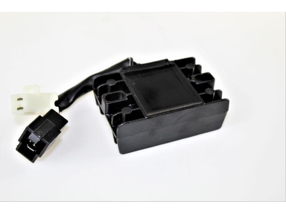 jaszmotor_webshop_feszultseg_szabalyzo_suzuki_gn125_<br>(5_vezetekes)_-_power_force