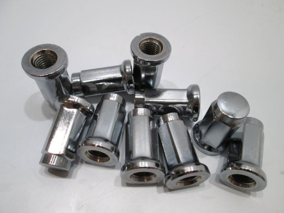 jaszmotor_webshop_felni_csavar_m10x1,_25_<br>(krom)