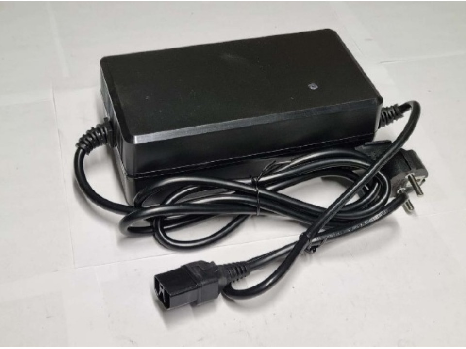 jaszmotor_webshop_grafen_akkumulator_gyorstolto_72v_20a_<br>(10a)