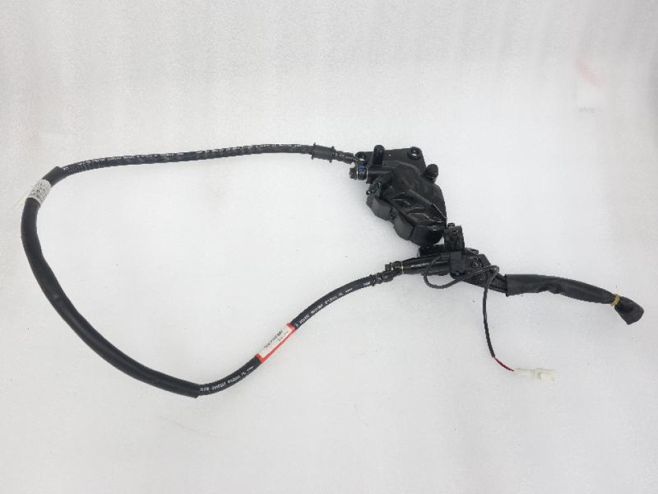 jaszmotor_webshop_fekrendszer_elso_barton_evivo