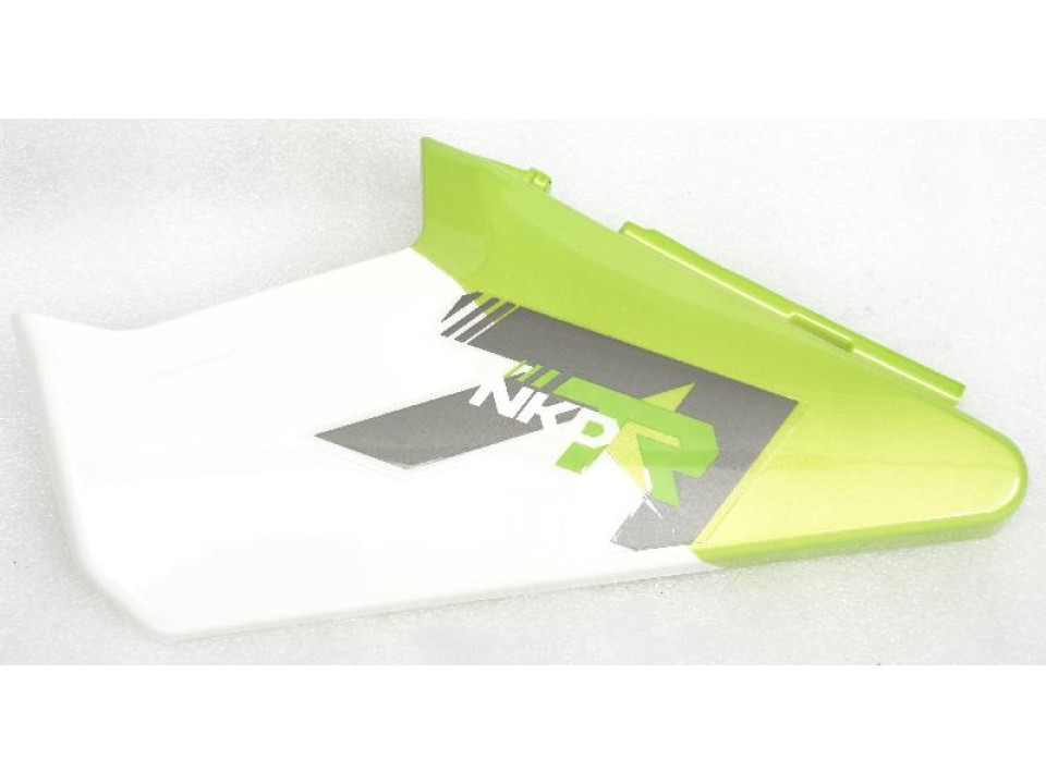 jaszmotor_webshop_bal_kozepso_burkolat_barton_naked_50___125_<br>(zold)