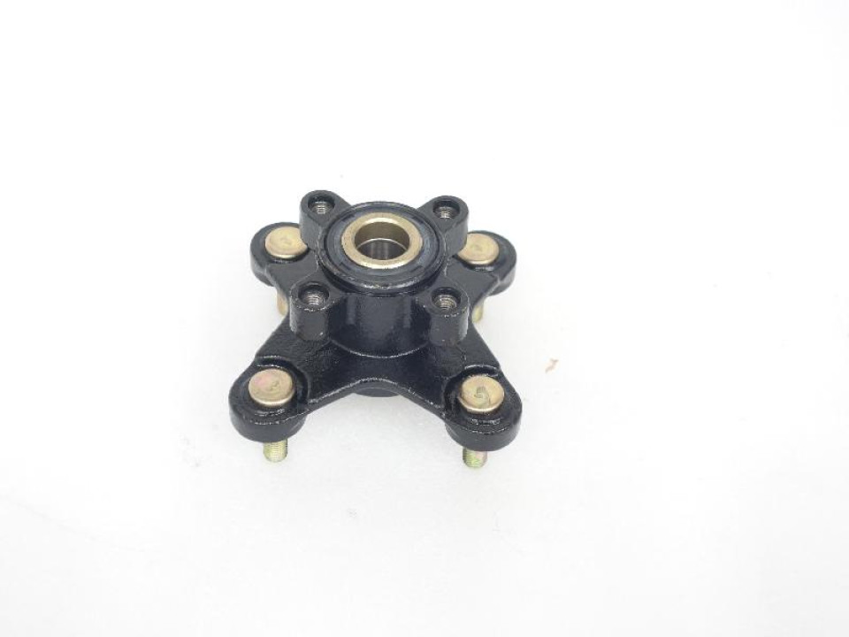 jaszmotor_webshop_kerekagy_elso_barton_braver_300