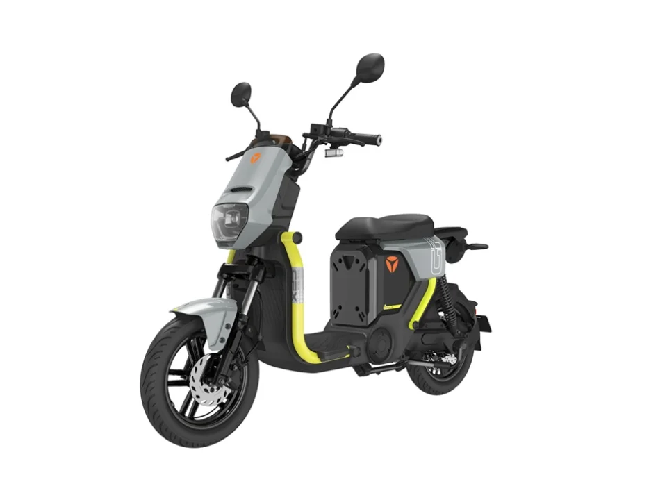 jaszmotor_webshop_yadea_gfx_elektromos_robogo_1200w,_48v,_24ah,_litium_(Új)_-_szurke