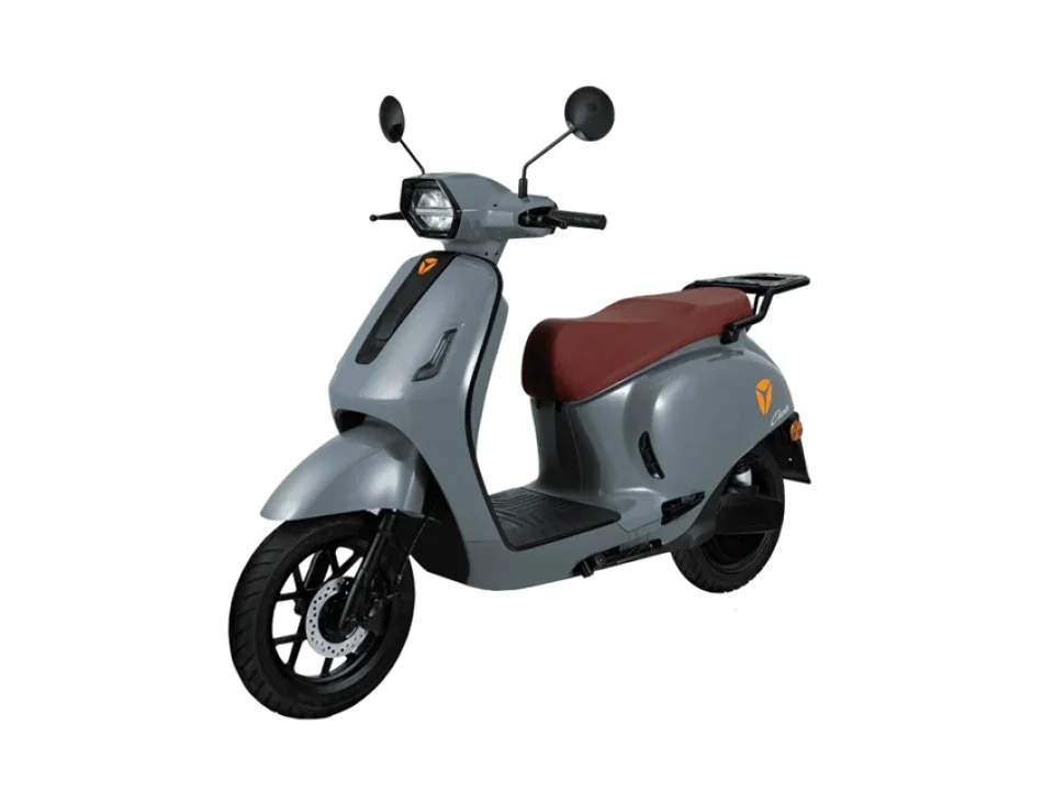 jaszmotor_webshop_yadea_owin_elektromos_robogo_2700w,_72v,_25ah,_25_km_h,_grafen_(Új)_-_acelkek