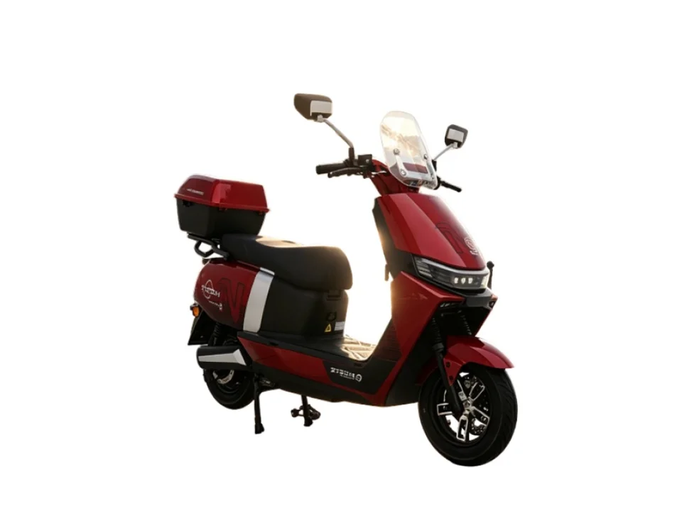 jaszmotor_webshop_z-tech_zt-54b_elektromos_robogo_(2000w,_72v,_20ah,_Ólomsavas)