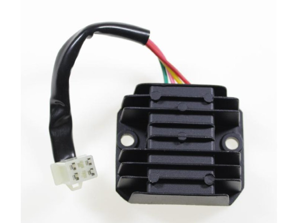 jaszmotor_webshop_feszultseg_szabalyzo_univerzalis_4_vezetekes_-_power_force