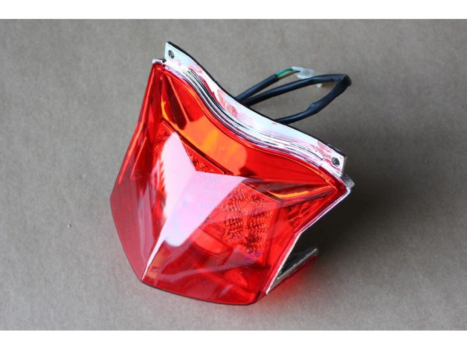 jaszmotor_webshop_hatso_lampa_benzer_quebec_-_mr