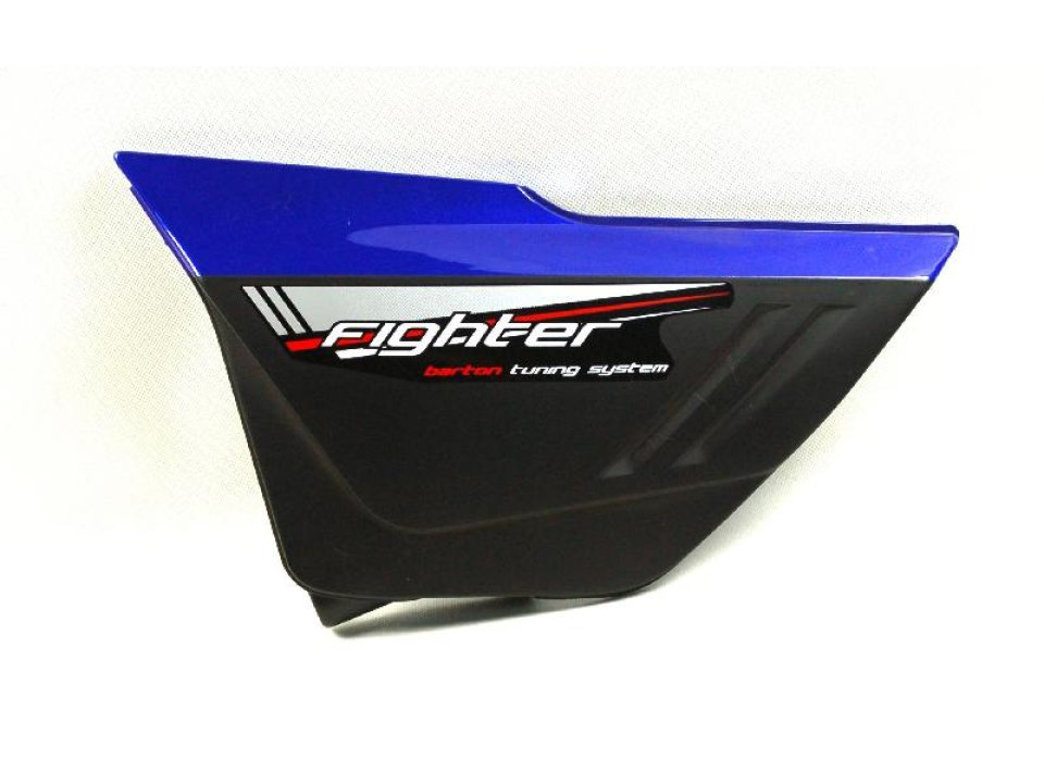 jaszmotor_webshop_bal_oldalso_burkolat_<br>(kek)_barton_fighter_2_-_moretti