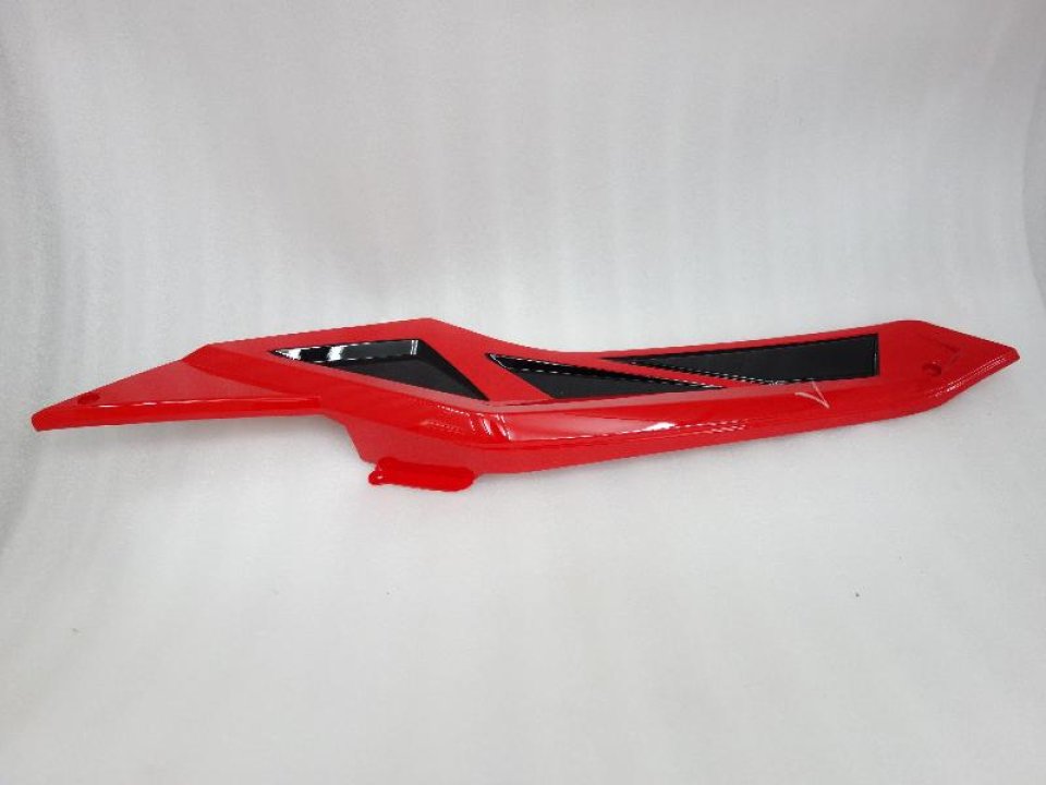 jaszmotor_webshop_bal_oldali_burkolat_barton_b-max_125_<br>(piros)