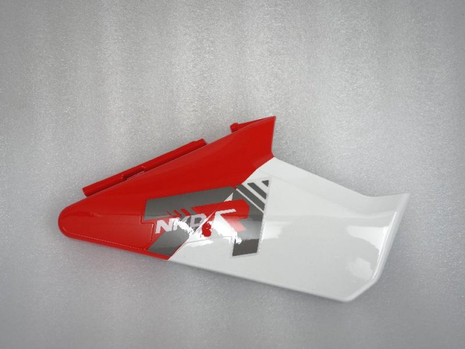 jaszmotor_webshop_jobb_oldali_kozepso_burkolat_barton_naked_50_<br>(narancssarga)