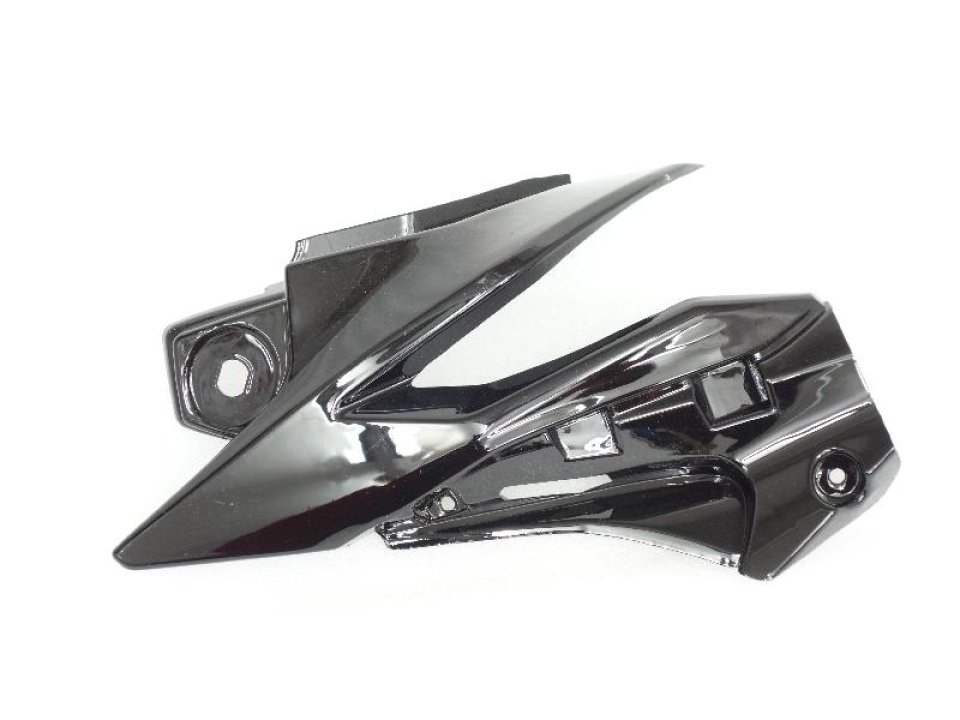 jaszmotor_webshop_elso_lampa_burkolat_jobb_barton_barton_street-r_125