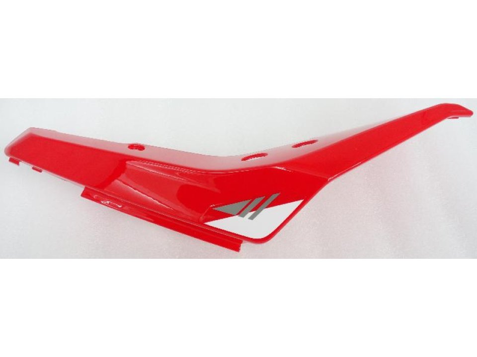 jaszmotor_webshop_bal_hatso_burkolat_barton_naked_50___125_<br>(piros)