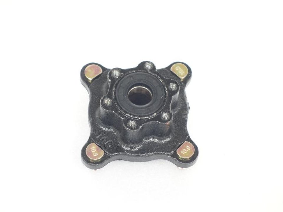 jaszmotor_webshop_kerekagy_elso_barton_raze_200