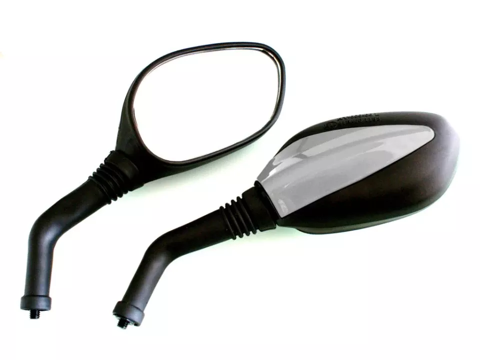 jaszmotor_webshop_baotian_tukor_(fekete-ezust,_m8,_bal-jobb_menettel)