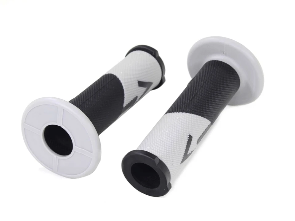 jaszmotor_webshop_domino_markolat_22___24_mm_(fekete_-_szurke)