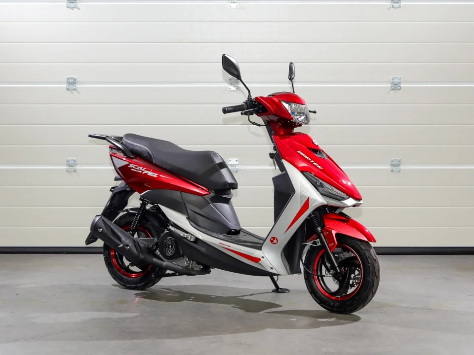 jaszmotor_webshop_barton_scalpel_50_4t_robogo_(Új)_-_piros