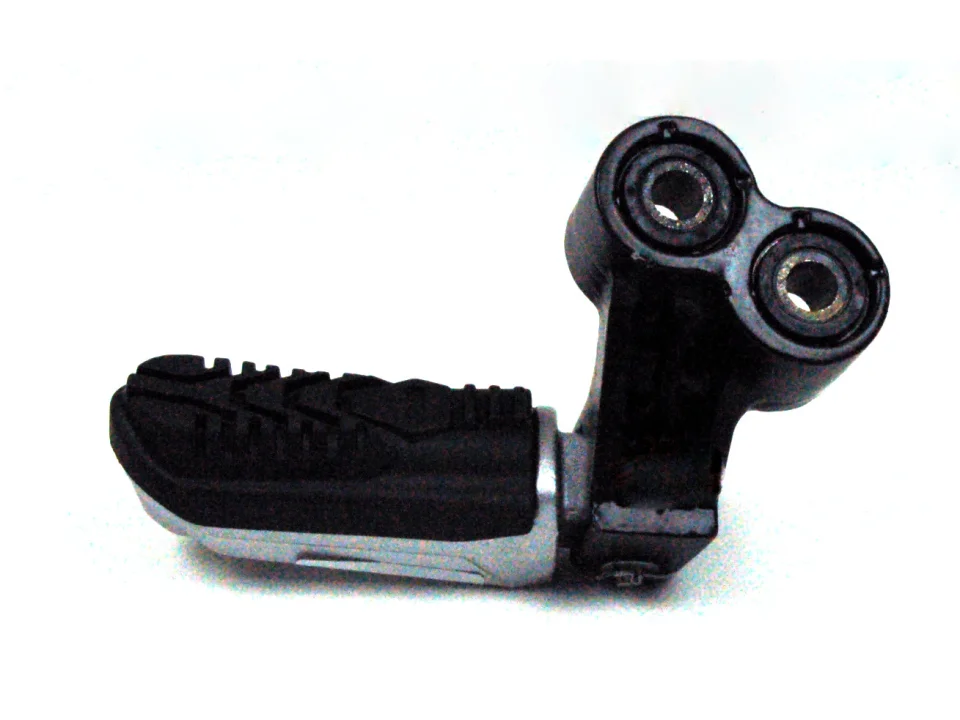 jaszmotor_webshop_bal_elso_labtarto_barton_blade_r_-_moretti