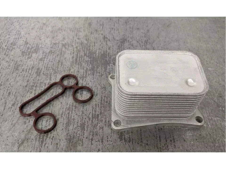 jaszmotor_webshop_olajhuto_can-am_-_420890180,_420890181