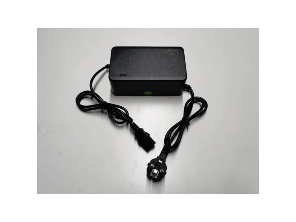 jaszmotor_webshop_akkumulator_tolto_60v_3a_(lapos_"t"_tipus)