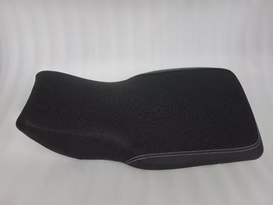 jaszmotor_webshop_Üles_barton_raze_200