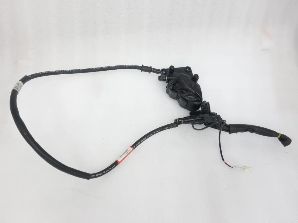 jaszmotor_webshop_fekrendszer_elso_barton_evivo