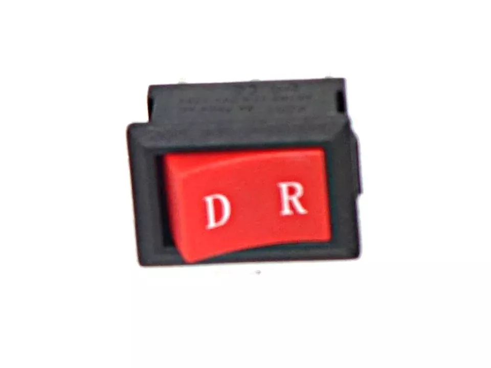 jaszmotor_webshop_vilagitas_kapcsolo_barton_quatro