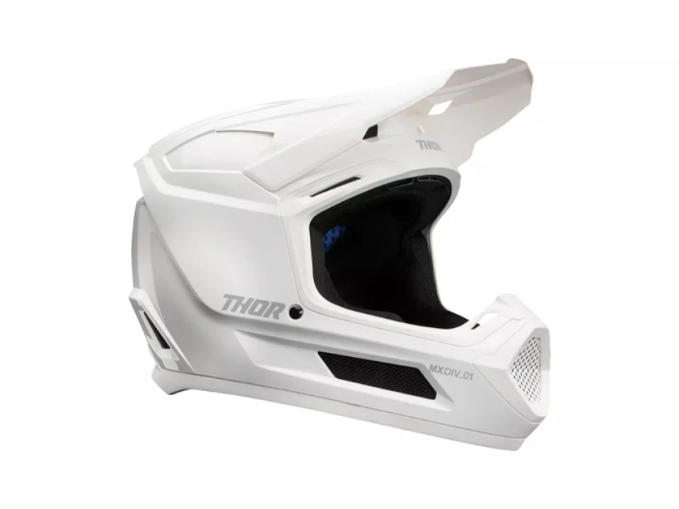 jaszmotor_webshop_thor_fleet_whiteout_cross_bukosisak_(matt_feher)