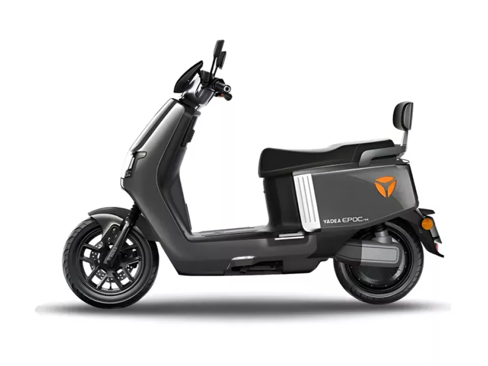 jaszmotor_webshop_yadea_epoc_elektromos_robogo_3200w,_72v,_38ah,_grafen_(Új)_-_szurke