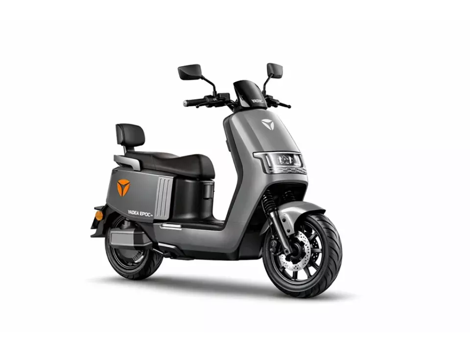 jaszmotor_webshop_yadea_epoc_elektromos_robogo_3200w,_72v,_38ah,_grafen_(Új)_-_szurke