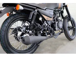 jaszmotor_webshop_barton_cafe_racer_50_4t_motorkerekpar_(Új)_-_grafit galéria