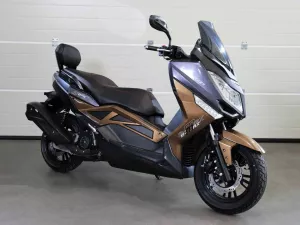 jaszmotor_webshop_barton_b-max_125_4t_robogo_(Új)_-_grafit-barna galéria