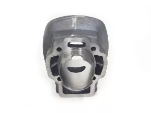jaszmotor_webshop_hengerszett_piaggio_nrg,_mc1-mc3__gilera_2t_70ccm,_47mm_(12mm-es_csapszeg)_(4_szogletu)_(vizhuteses)_-_mr galéria