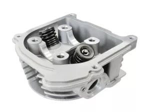 jaszmotor_webshop_hengerfej_4t_gy6_80ccm,_4_utemu_kinai_robogohoz_-_moretti galéria