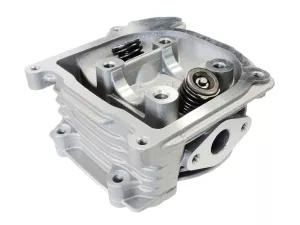 jaszmotor_webshop_hengerfej_4t_gy6_80ccm,_4_utemu_kinai_robogohoz_-_moretti galéria