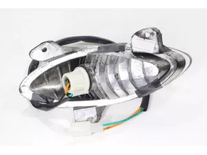 jaszmotor_webshop_bal_elso_iranyjelzo_gy6_kinai_robogohoz_(benzer_daytona) galéria