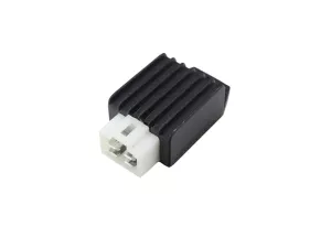 jaszmotor_webshop_feszultseg_szabalyzo_4t,_gy6_50ccm_kinai_robogohoz galéria