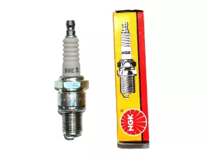 jaszmotor_webshop_gyertya_ngk_b8es_power_force galéria