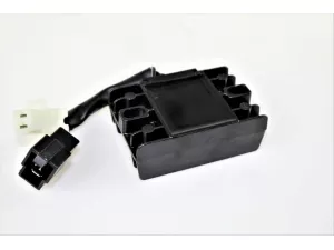 jaszmotor_webshop_feszultseg_szabalyzo_suzuki_gn125_(5_vezetekes)_-_power_force galéria