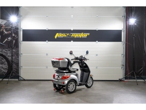 jaszmotor_webshop_barton_tres_elektromos_haromkereku_robogo_(Új)_-_ezust galéria