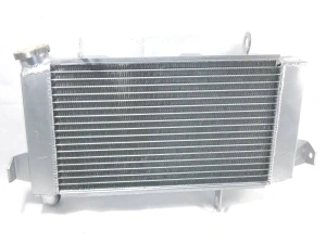 jaszmotor_webshop_vizhuto_suzuki_ltz_400_(2009-13)_-_17710-33h00 galéria