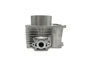 jaszmotor_webshop_henger_cfmoto_600__x6_-_0600-023100 galéria