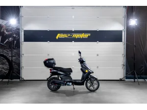 jaszmotor_webshop_z-tech_zt-27-b_warrior_elektromos_robogo_(900w,_48v,_20ah,_Ólomsavas) galéria