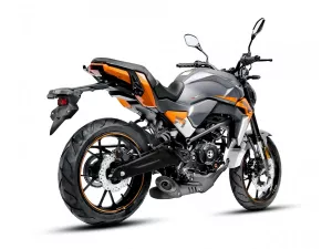 jaszmotor_webshop_barton_naked_125_4t_motorkerekpar_(Új)_-_szurke-narancssarga galéria