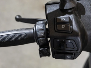 jaszmotor_webshop_z-tech_zt-52b_elektromos_robogo_(1870w,_60v,_23ah,_grafen) galéria