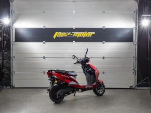 jaszmotor_webshop_z-tech_zt-52b_elektromos_robogo_(1870w,_60v,_23ah,_grafen) galéria